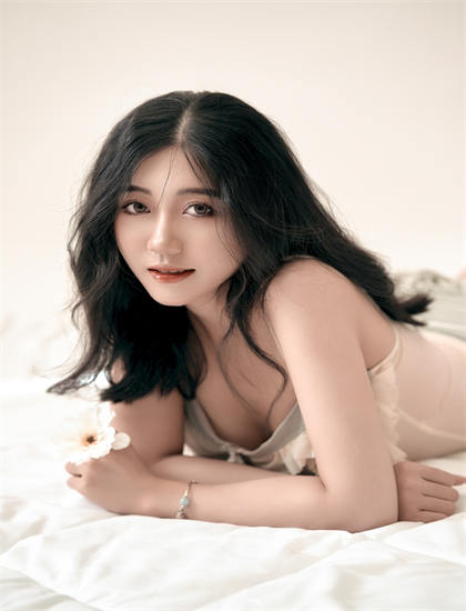 歐美明星秋冬街拍_看后必濕的污段子視頻